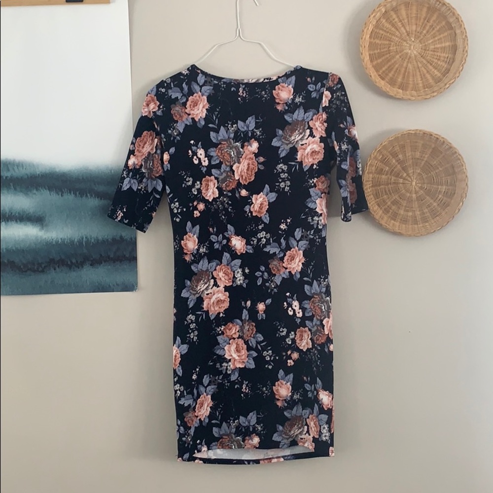 PinkBlush Maternity Floral Form Fitting Dress